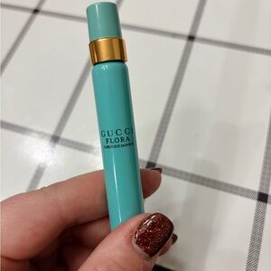 Gucci Flora Gorgeous Jasmine Perfume